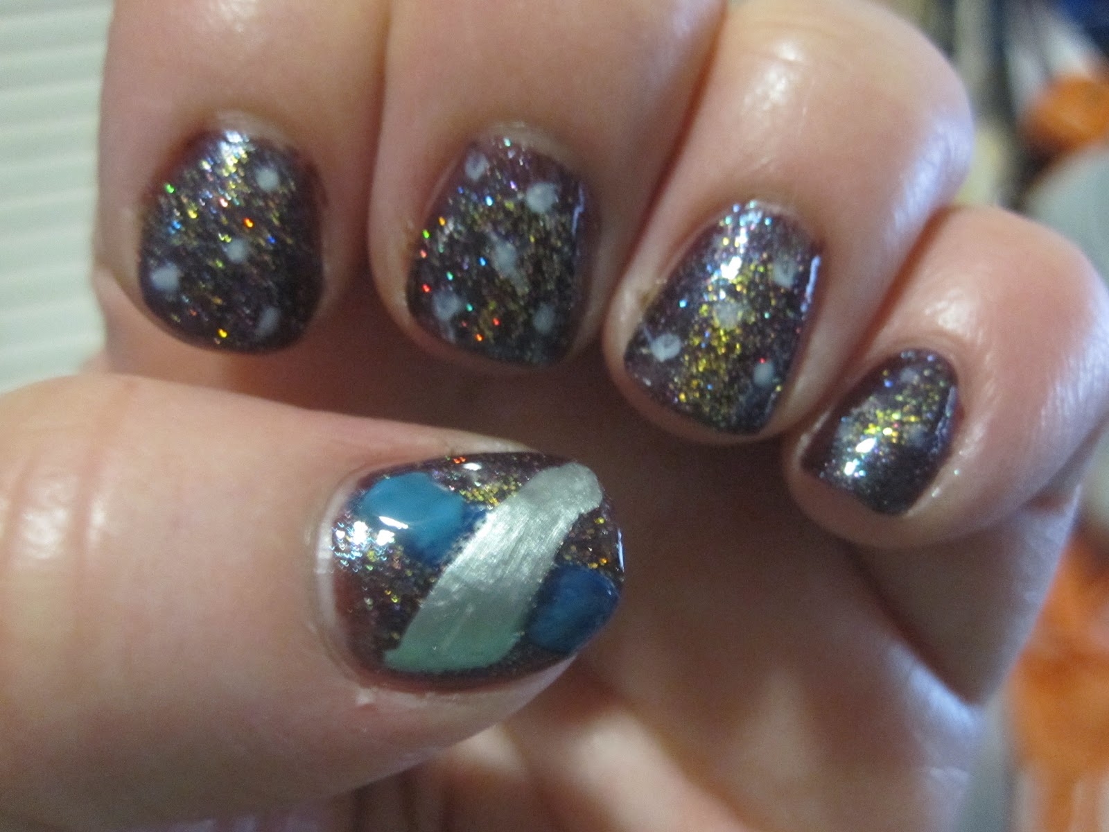 Lit from Within: Galaxy nails for an out-of-this-world experience