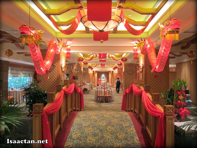 The signature decor of The Emperor Restaurant Grand Dorsett Subang