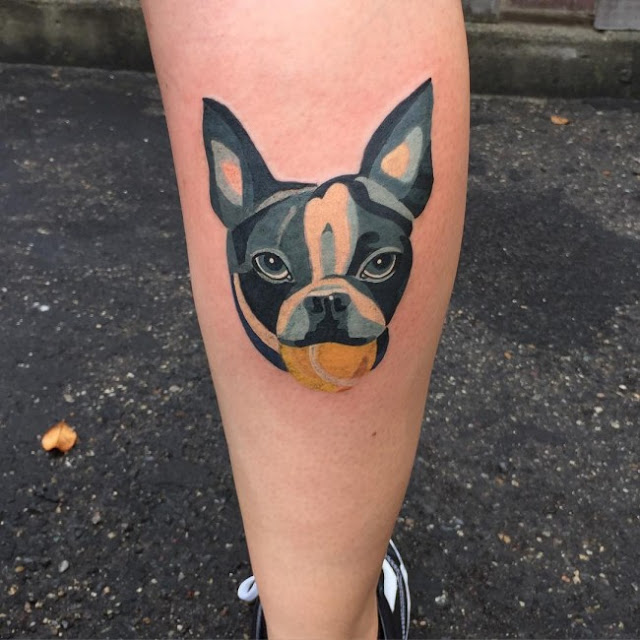 tatuagens femininas de cachorros