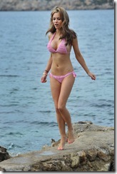 Jessica-Jane-Clement-Busty-Bikini-Pictures-On-Ibiza-Beach-14