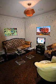 Modern Lounge Room Office 2010