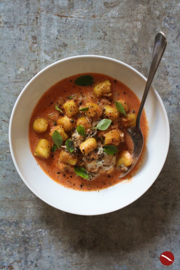 Gnocchi di patate, fresh from the refrigerated section, in Marcella Hazan's famous tomato sauce with gorgonzola, are the perfect recipe when you need something quick fresh #cookingforthefamily #cookingforkids #thermomix