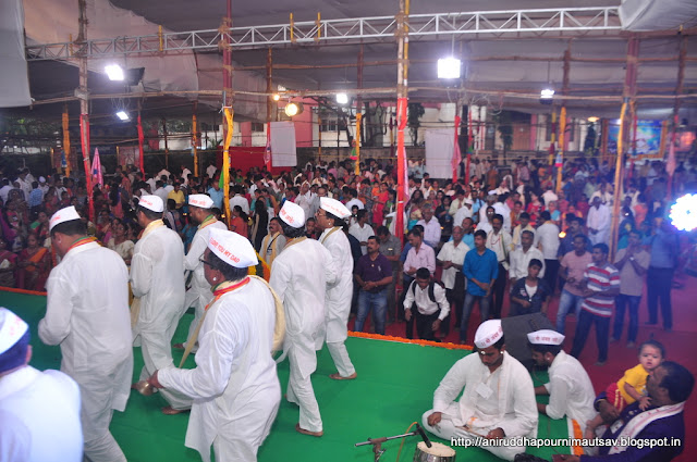 Garhane enjoyed by shraddhavan's on Aniruddha Pournima Utsav at Shree Harigurugram, Bandra