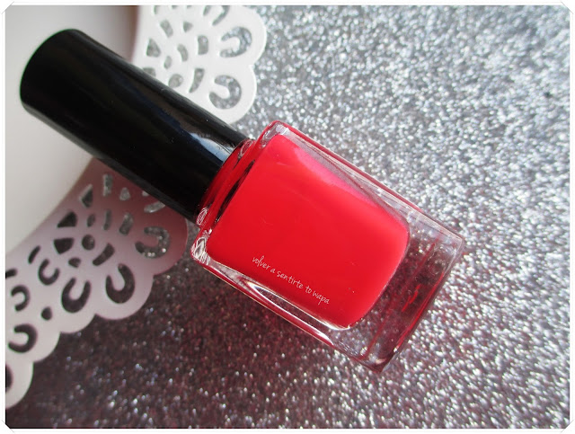 Perfect Beauty by Juliette Crowe {pintauñas - review & swatches} 