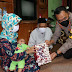 Beri Bantuan Uang Tunai, Jokowi Sampaikan Pesan untuk Istri Teroris di Sukabumi