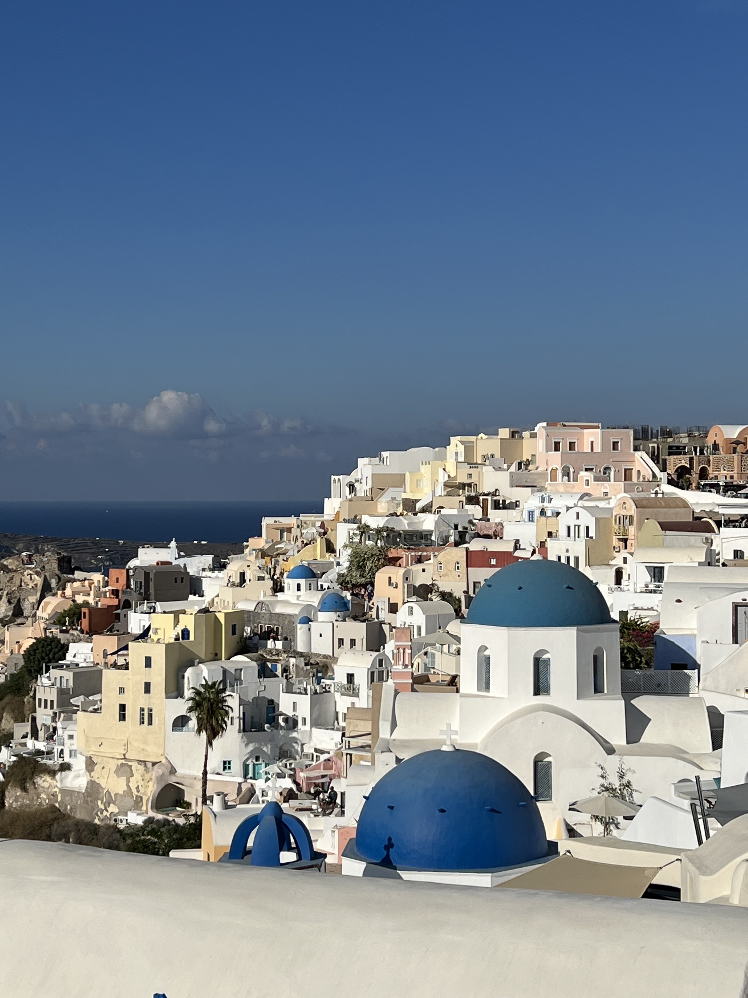 360 view of Oia, Santorini_Sunset Location in Santorini_Oia Castle View in the Daytime_Oia, Santorini_Aegean Sea_Blue Domes_Adrienne Nguyen