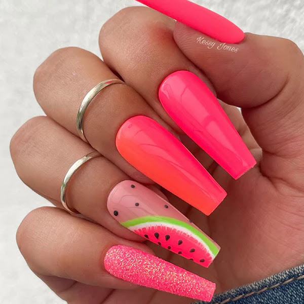 Watermelon Tips with Glitter Nail