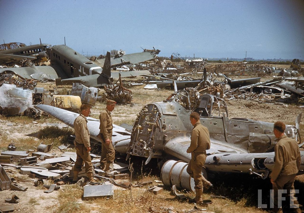Color Photos of Tunisia and Libya in the North African  