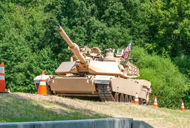 GPS chống nhiễu cho Tank  Abrams