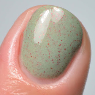 green nail polish