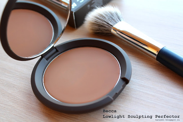 Becca Lowlight Sculpting Perfector