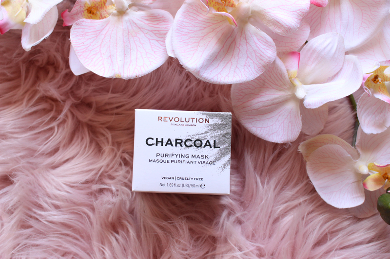 Mascarilla charcoal Revolution