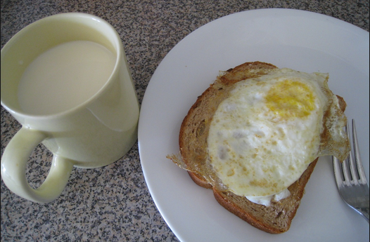 makanan berbahaya Susu Kedelai Dengan Telur