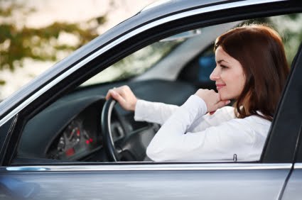 Here Are Tips How To Get Cheap Car Insurance For Young Female Drivers Whether Young Women Or Young Men Who Need Auto Insurance But Are Worred About The 