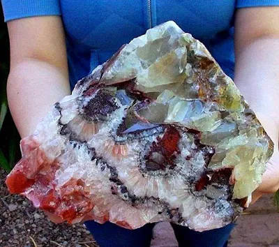 Spectacular Minerals  Tri-color Calcite