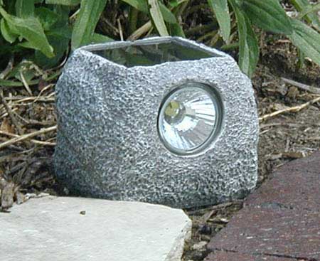 unique landscape lighting