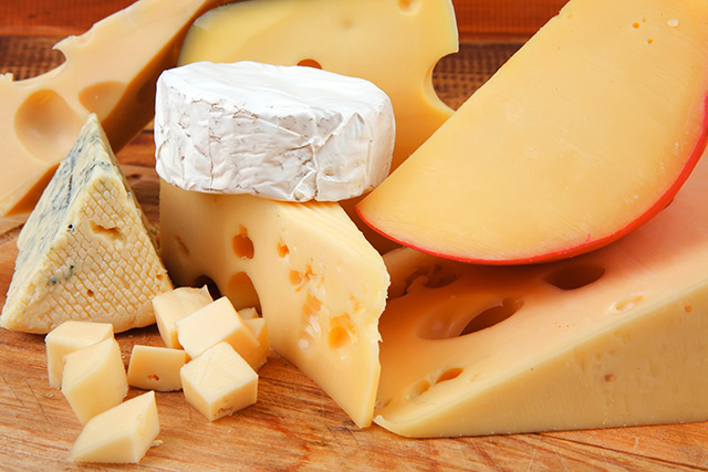 Study shows antioxidants in cheese can protect blood vessels from salt damage