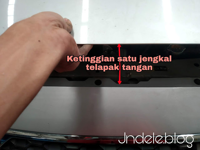 Mengatasi kap mesin mobil tidak tertutup sempurna