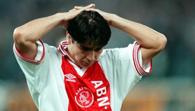 Sonby Silooy (Final 1996) 7 Pemain Biang Kegagalan Timnya dalam Sejarah Adu Penalti Champions League