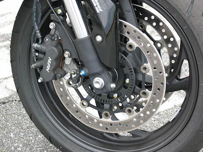 2010 Honda CB1000R Brakes View