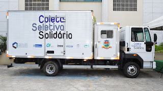 Caminhão entregue pelo Governo do Estado para uso exclusivo do programa municipal de Coleta Seletiva Solidária “Teresópolis Recicla