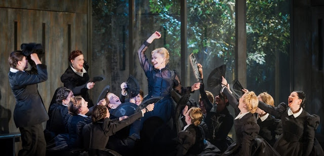 Ruxandra Donose & chorus - Verdi: Don Carlo - Grange Park Opera - photo Robert Workman