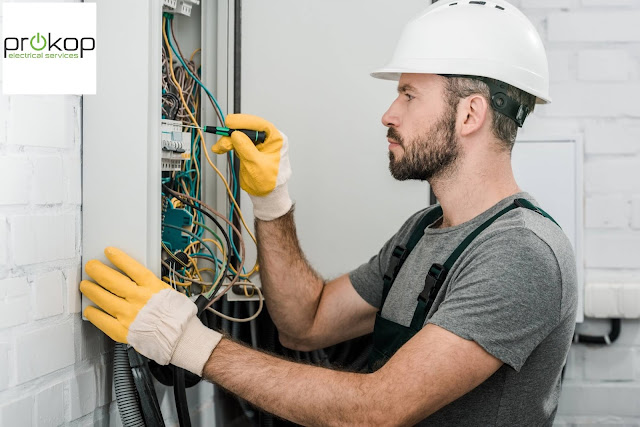How to Find an Emergency Electrician for Unexpected Electrical Issues