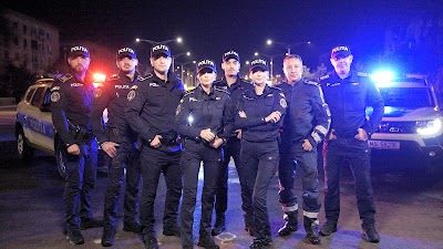 Opt polițiști români sunt protagoniștii noului serial "Oamenii Legii"