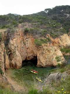 España; Spain; Espagne; Espanya; Cataluña; Catalunya; Catalonia; Catalogne; Gerona; Girona; Gérone; Costa Brava; Baix Empordà;  Playa; Mar; Mediterráneo; Mediterrània; Camino de ronda; Camí de ronda; Palamós; Cala; Acantilado