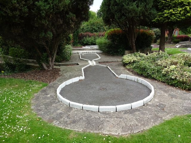 Crazy Golf at the Abbey Meadows in Abingdon-on-Thames