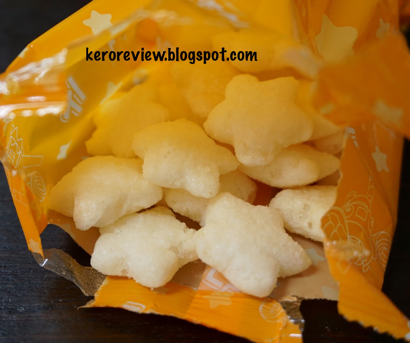 รีวิว โตฮาโต ชินจัง ช็อกโกบี รสสายไหม (CR) Review Japanese Crayon Shin-chan Choco B Candy Floss Flavour, Tohato Brand.