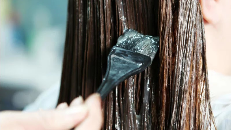 07 Myths You Shouldn't Believe About Hair Loss in Women