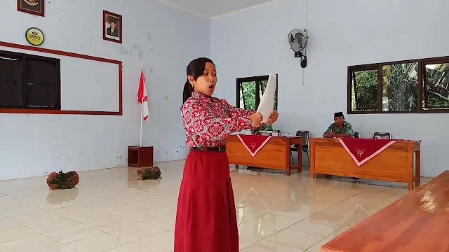   Ini 3 (Tiga) Teknik Membaca Puisi yang Baik dan Benar 