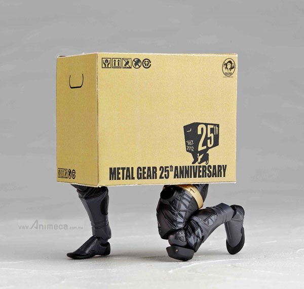 FIGURA SNAKE Metal Gear Solid Peace Walker REVOLTECH YAMAGUCHI