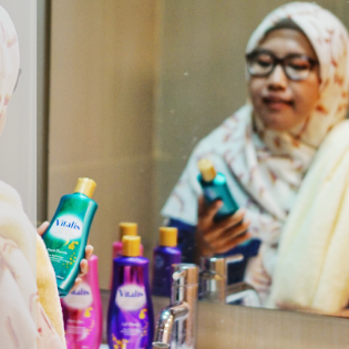 ini Dia, Sensasi Mandi Parfum Dari Vitalis Body Wash