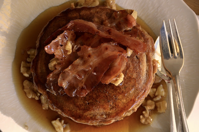 CARROT CAKE SOURDOUGH PANCAKES