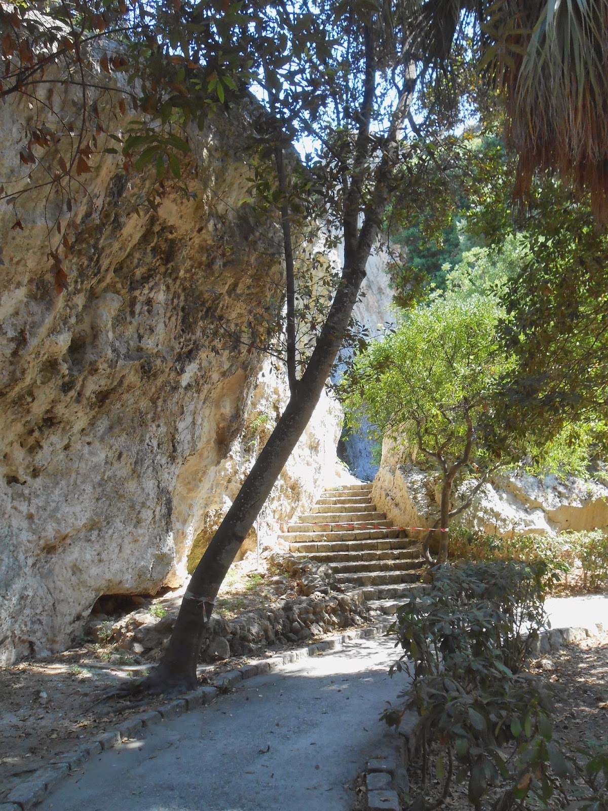  Parco Archeollogico della Neapolis 