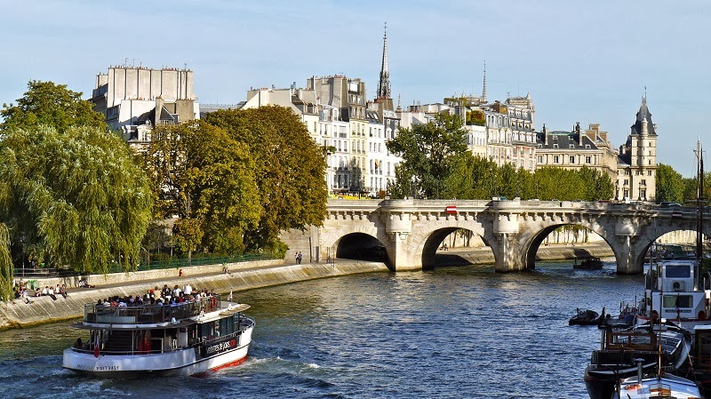 Vedettes du Pont-Neuf - Top 10 Sites in Paris