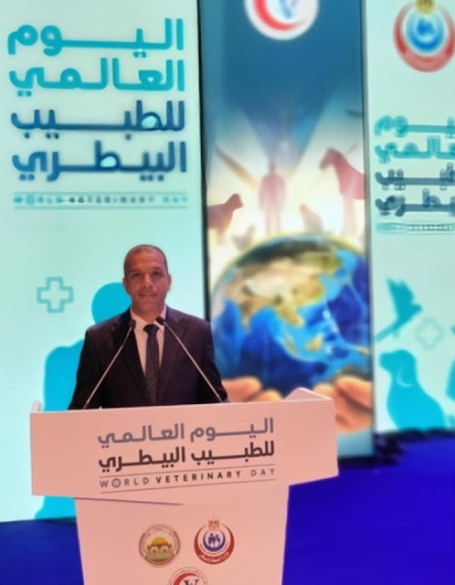 نائب ‫رئيس الوزراء ووزير الصحه يكرم الدكتور أحمد حمدي كأفضل طبيب بيطري مثالي في سوهاج لدوره البارز في الحفاظ علي صحة المواطنين