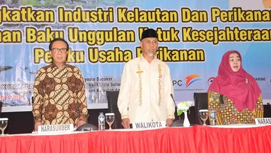 Seminar Nasional, Kaji Pengembangan Potensi Industri Kelautan dan Perikanan di Padang