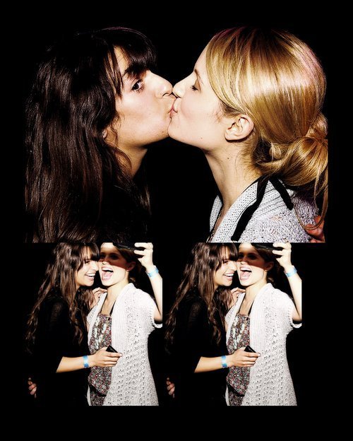 DiAnNa AgRoN LeA MiChEle