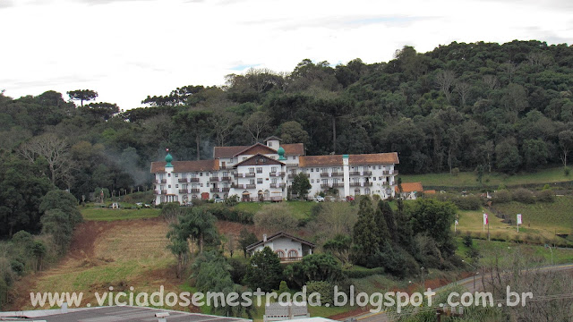 edificação típica em Treze Tílias