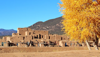 Honey's Treasures: Taos Pueblos