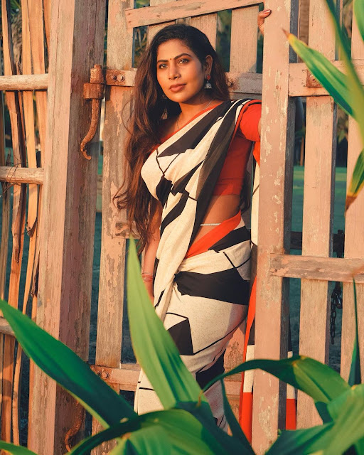 Instagram Model Suvitha Rajendran Viral Photos