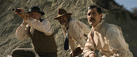 http://ilaose.blogspot.fr/2016/03/bone-tomahawk.html