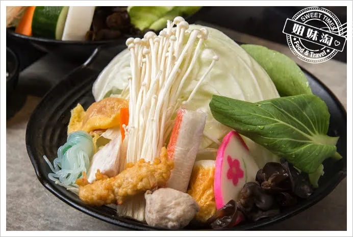哈肉鍋大盤肉蔬菜鍋料盤