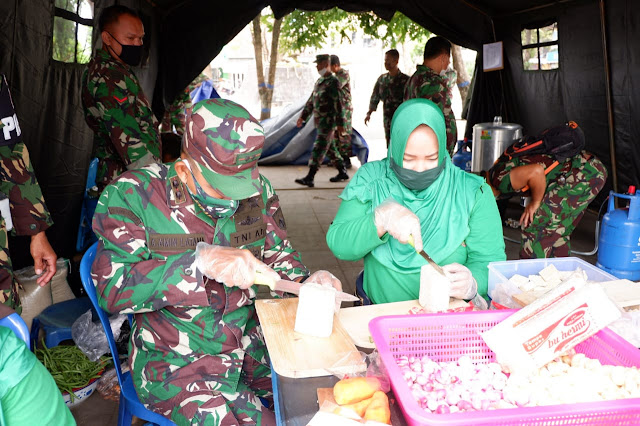 KodimKaranganyar - Ramadhan Berkah Kodim Karanganyar Gelar Dapur Lapangan