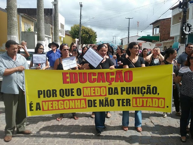 EDUCAÇÃO DE BOM CONSELHO DE LUTO: 08 VOTOS FAVORÁVEIS AO PROJETO, 04 VOTOS CONTRA