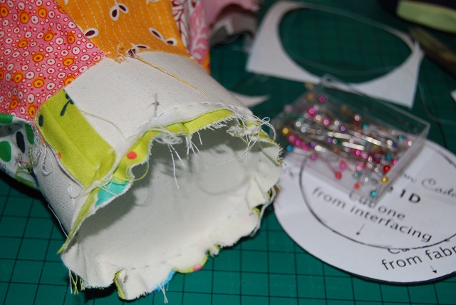Pin cushion caddy work mess!