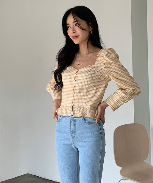 https://darkvictory.us/product/check-long-sleeve-blouse/36544/category/10/display/1/?utm_source=Kstylick&utm_medium=Referral&utm_campaign=CAFE24+VIRAL